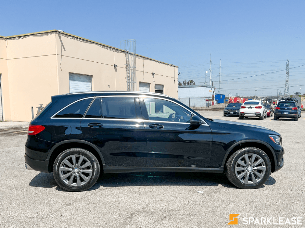 2017 Mercedes-Benz GLC300 SUV