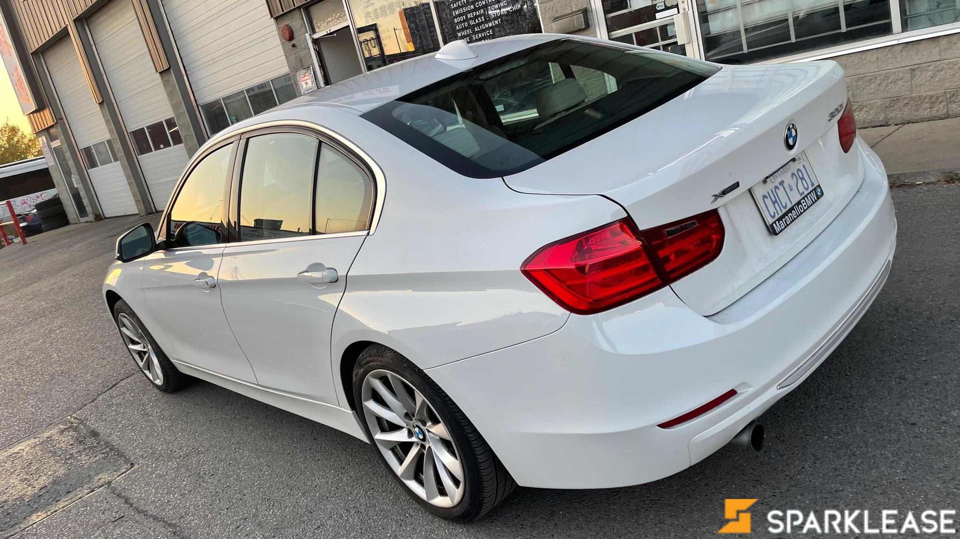 2014 BMW 3 Series 4dr Sdn 320i xDrive AWD
