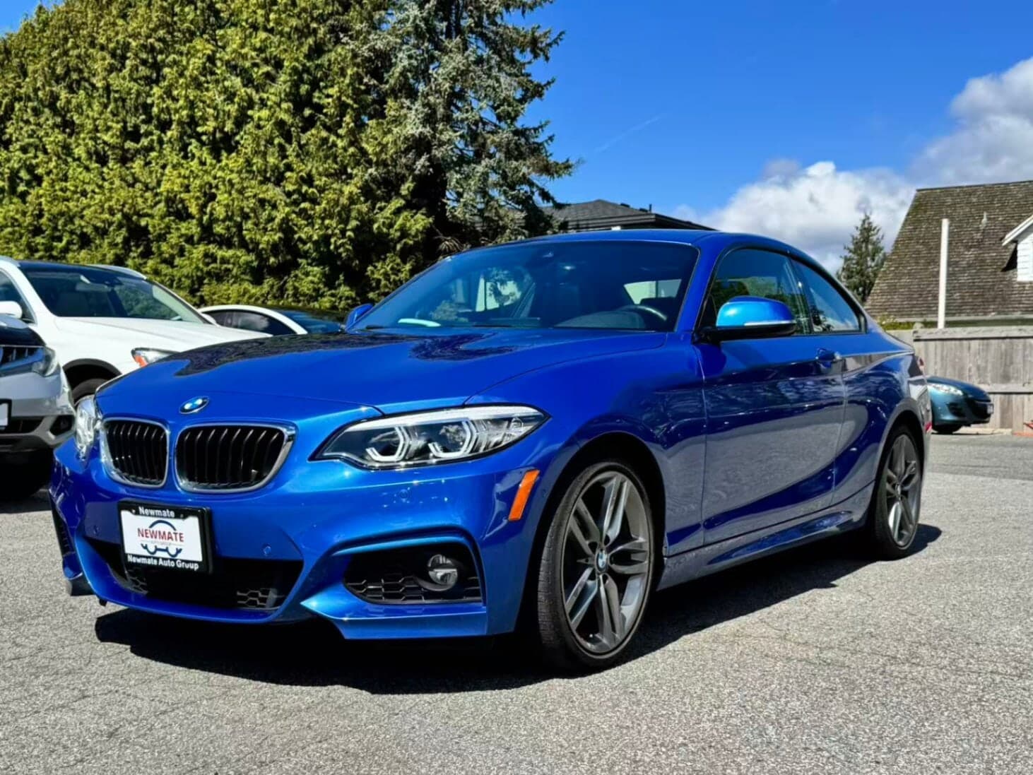 2018 BMW 2-Series 230i xDrive. LOCAL BC VEHICLE. NO ACCIDENT. LOW KILOMETRES.
