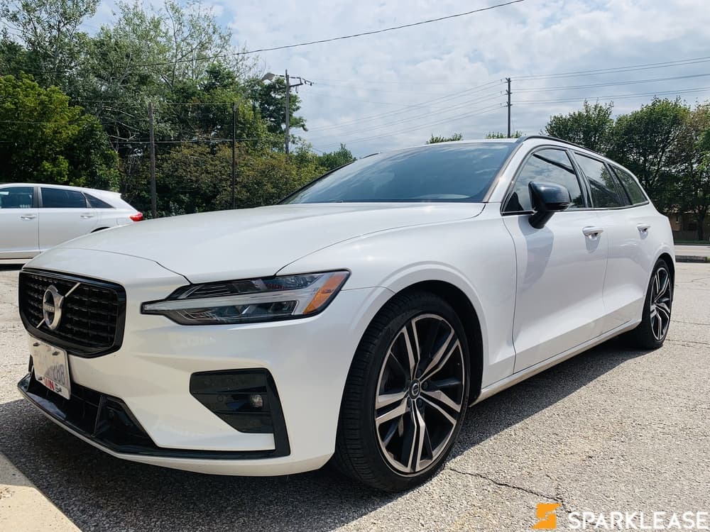 2021 Volvo V60 T6 R-design 运动款顶配