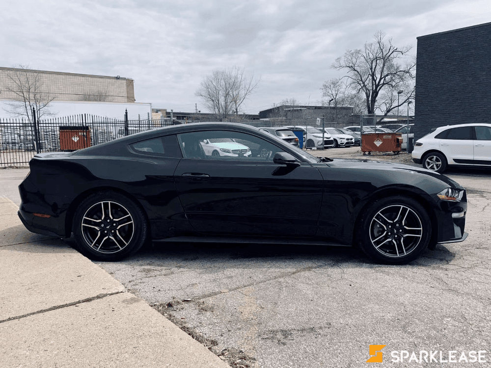2020 Ford Mustang EcoBoost