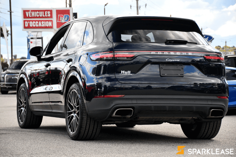 2021 Porsche Cayenne Premium Plus