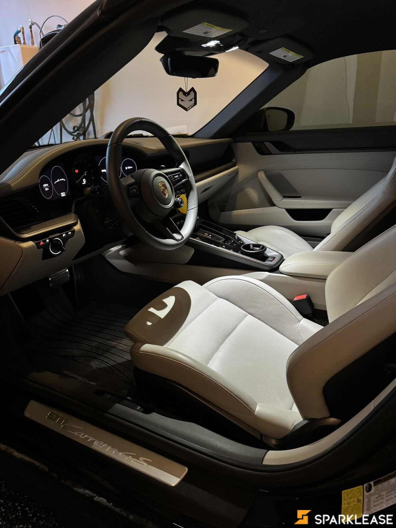 2021 Porsche 911 Carrera 4S Cabriolet