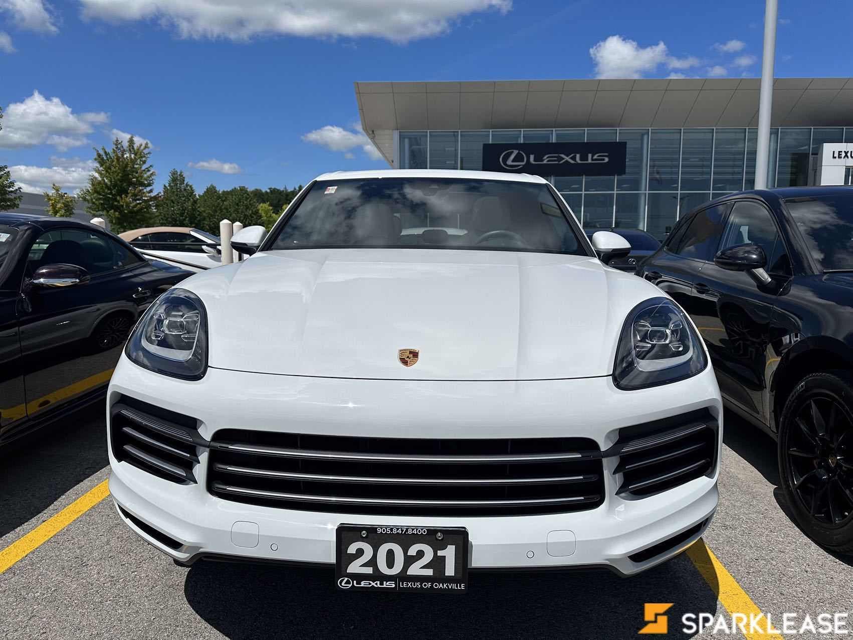 2021 Porsche Cayenne Premium PKG
