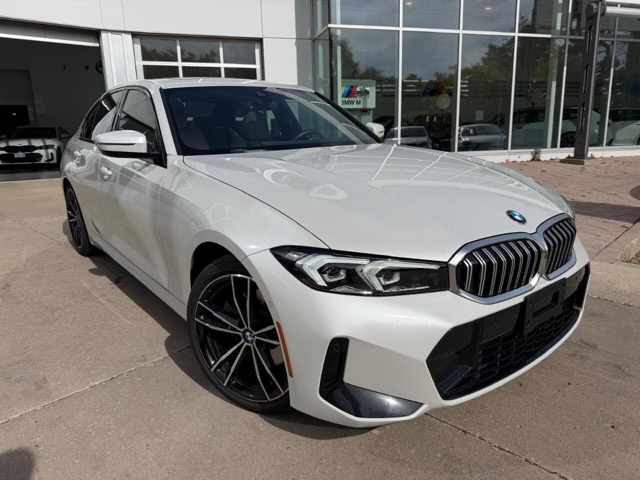 2023 BMW 330i xDrive