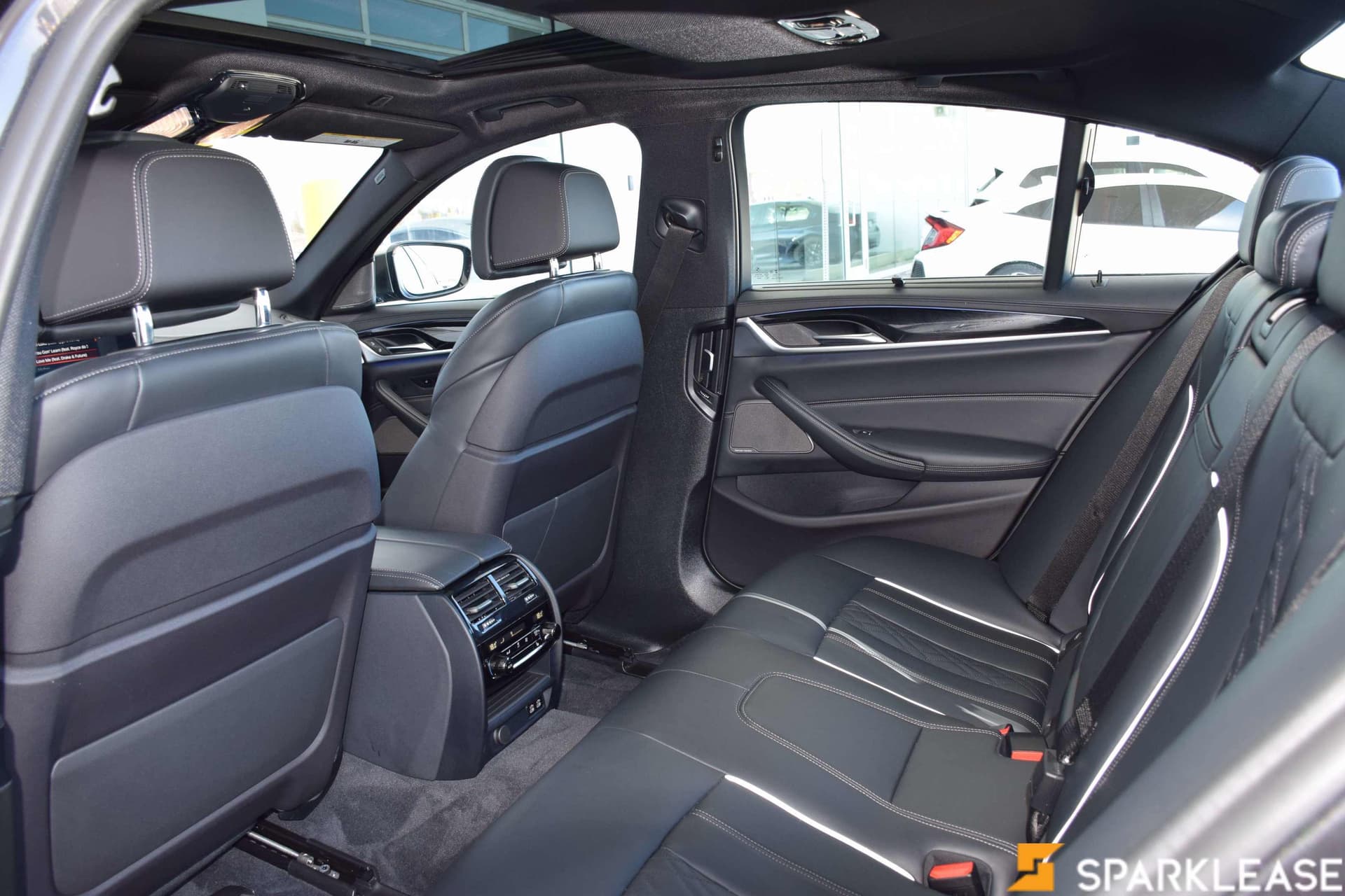 2020 BMW 5 Series M550i xDrive Sedan