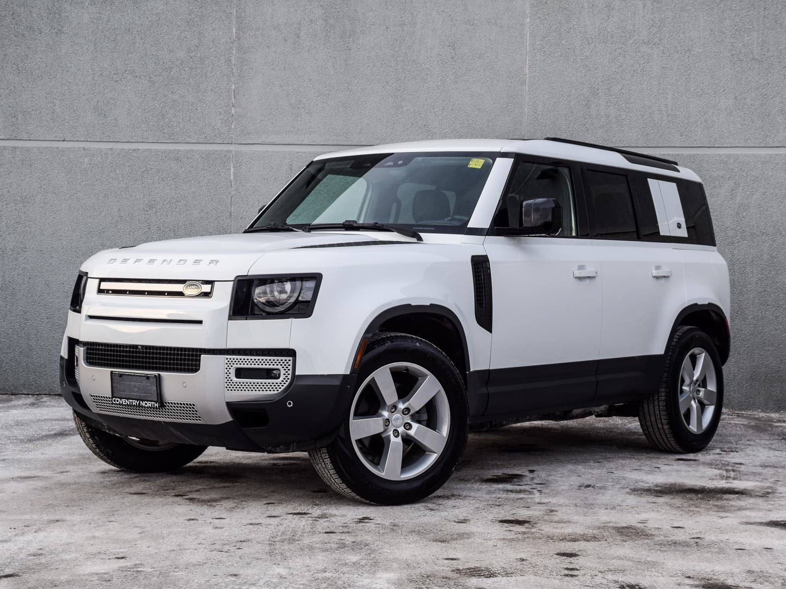 2024 Land Rover Defender 110 P300 S