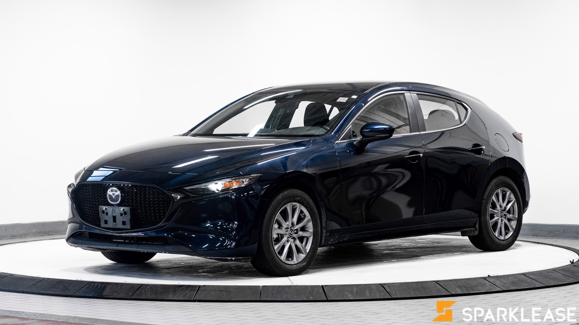 2022 Mazda  Mazda3 Sport  GS Auto FWD 