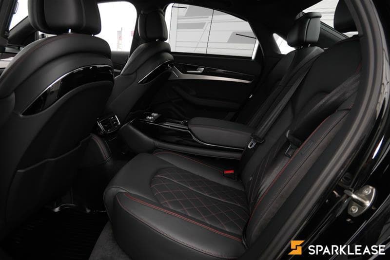 2017 Audi S8 4dr Sdn Plus