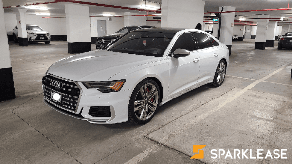 2020白色Audi S6