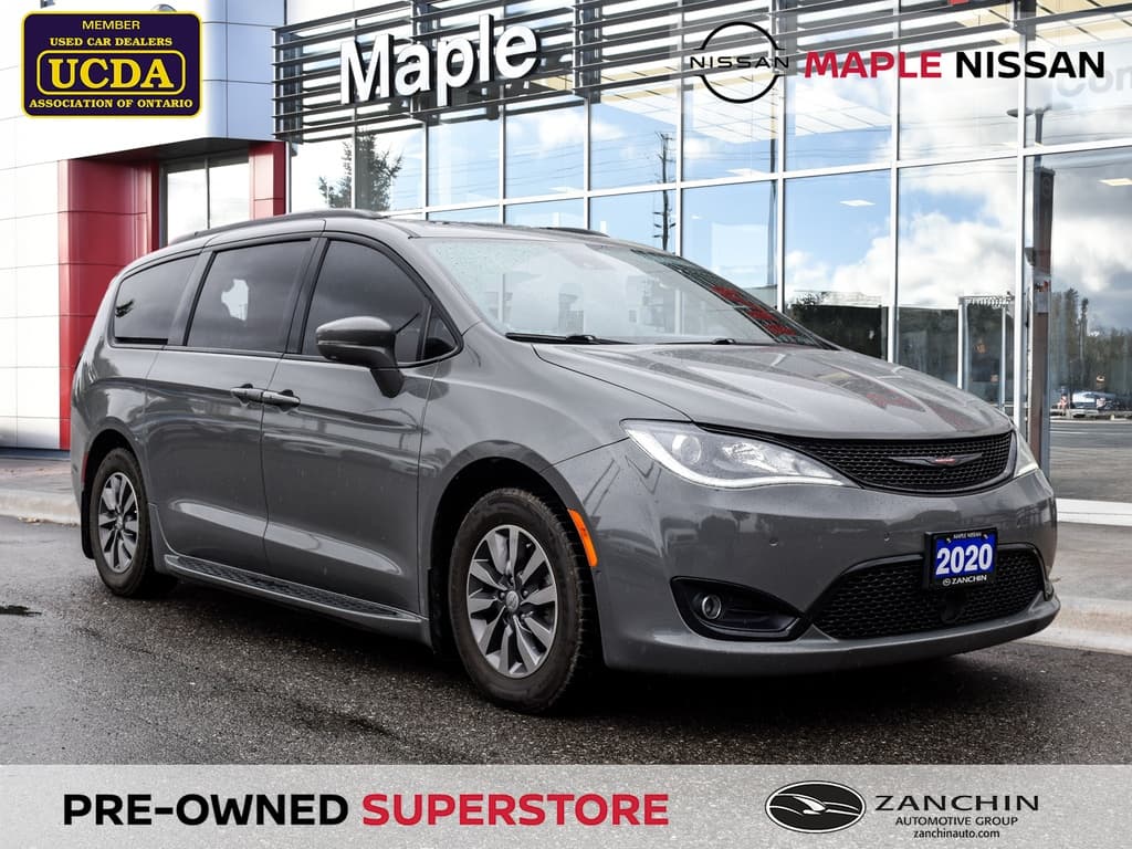 2020 Chrysler Pacifica Red S