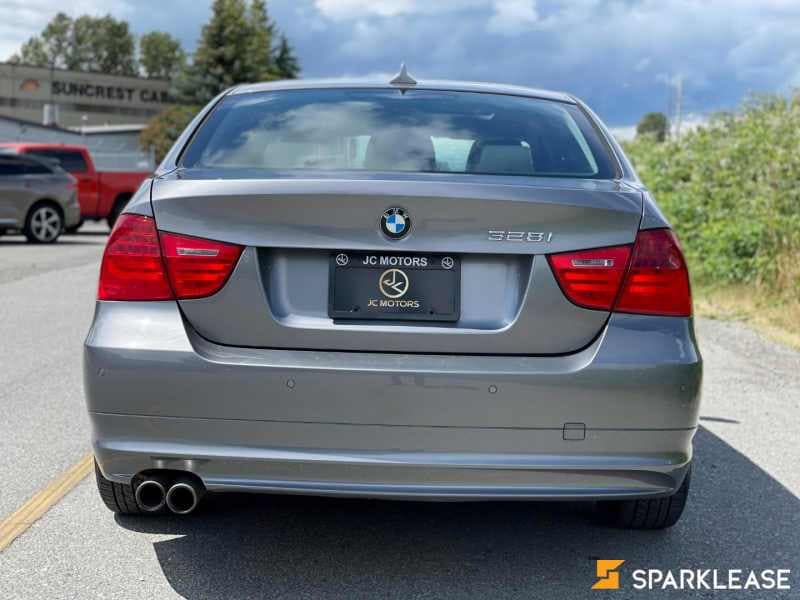 2009 BMW 3 Series 4dr Sdn 328i RWD