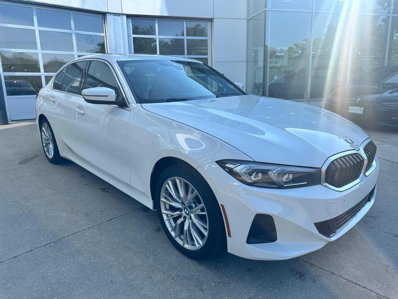 2023 BMW 330i xDrive