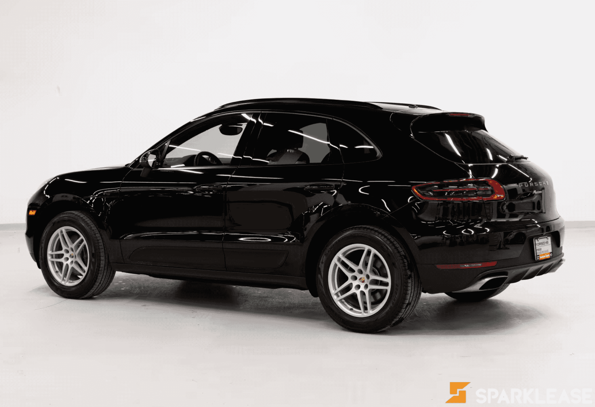 2018 Porsche  Macan  AWD 