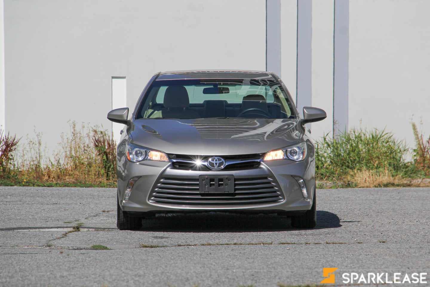 2015 Toyota  Camry  4dr Sdn I4 Auto LE 