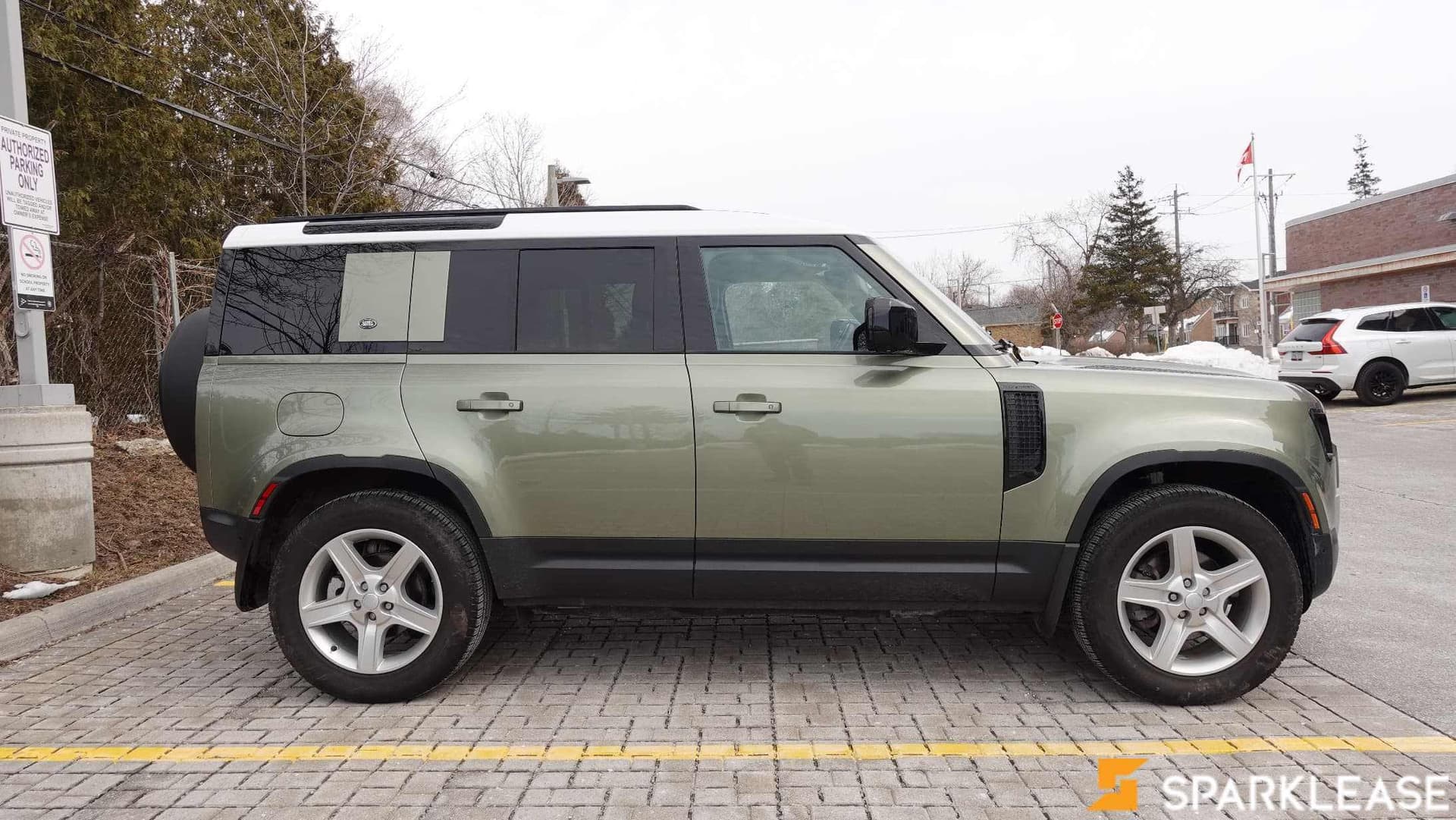 2022 Land Rover Defender 110 S
