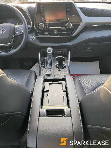 2020 Toyota Highlander Limited Demo