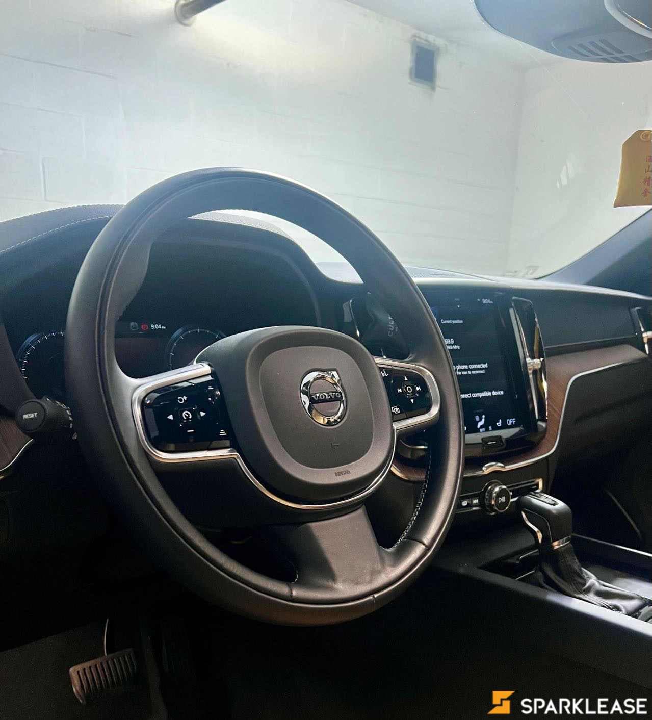 2021 Volvo XC60 T6 AWD Inscription