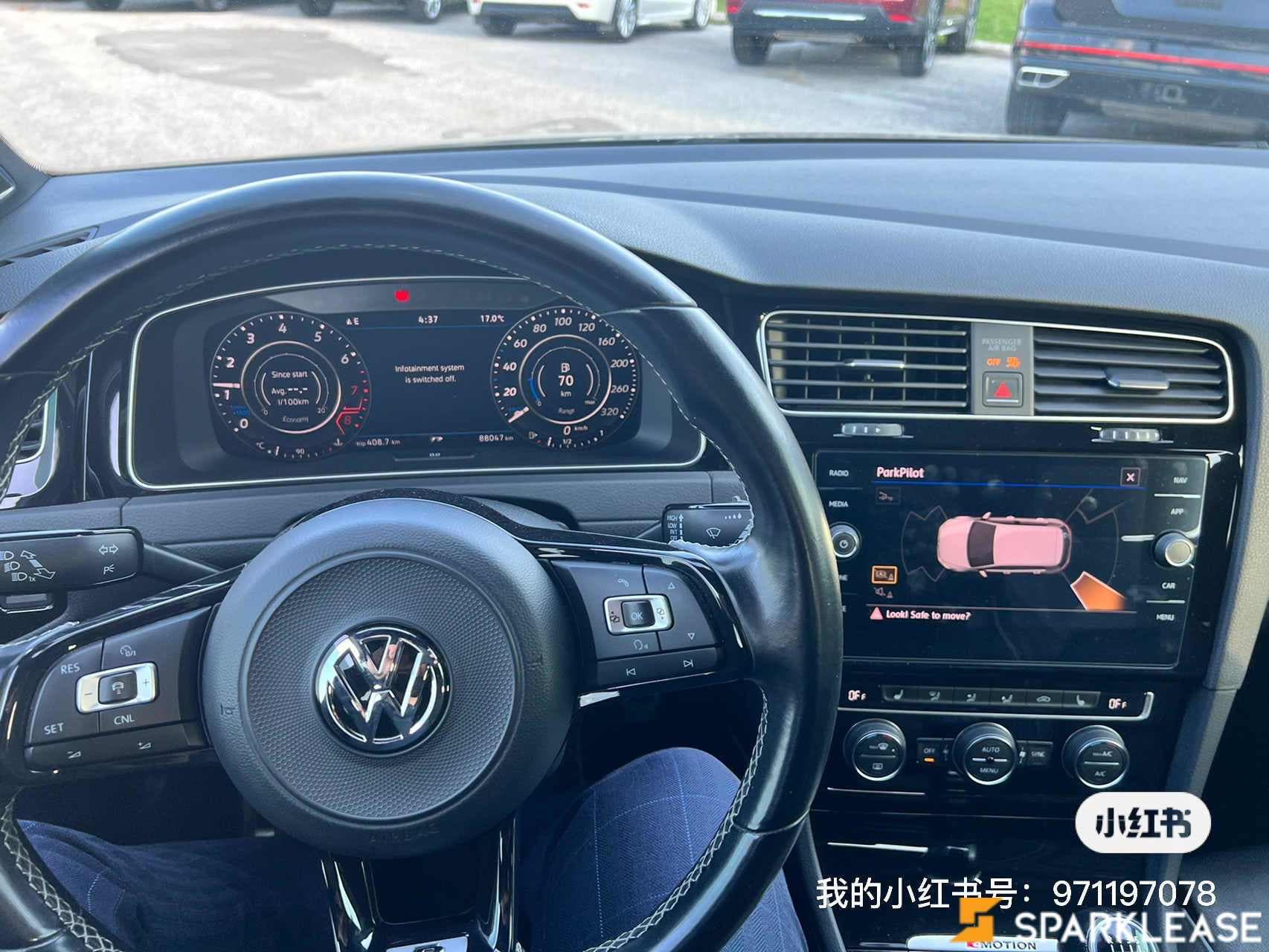 2018 Volkswagen  Golf R  5-door Manual 