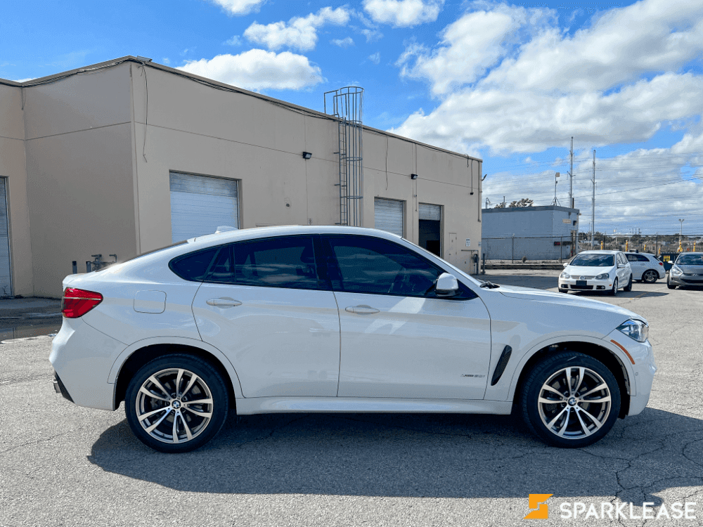 2017 BMW X6 50i V8
