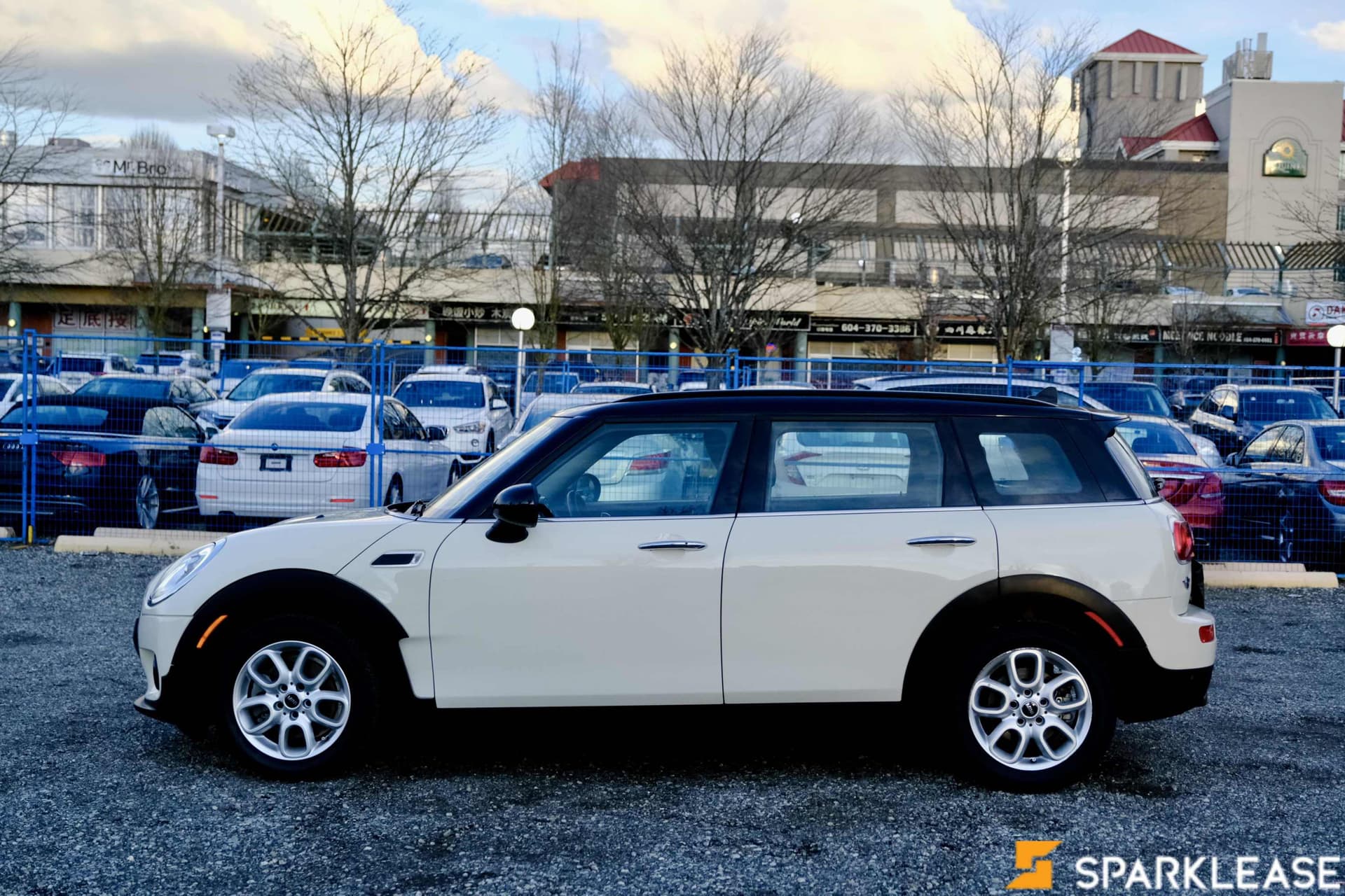 2016 MINI Cooper Clubman 4dr HB