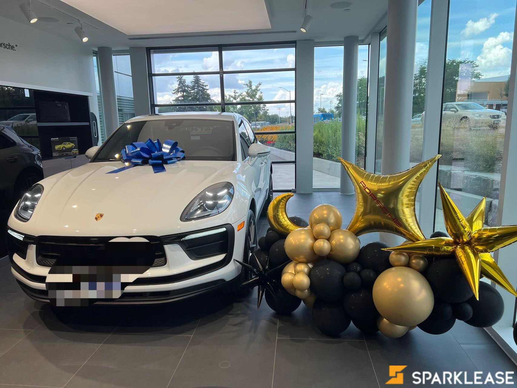 2022 Porsche Macan AWD