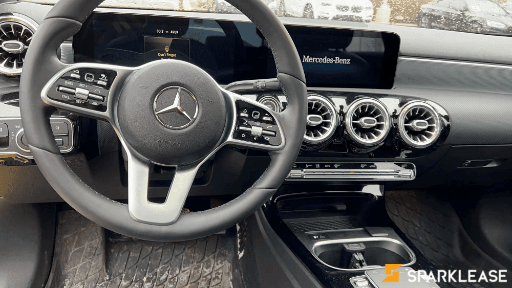 2022 Mercedes-Benz A250-Class 