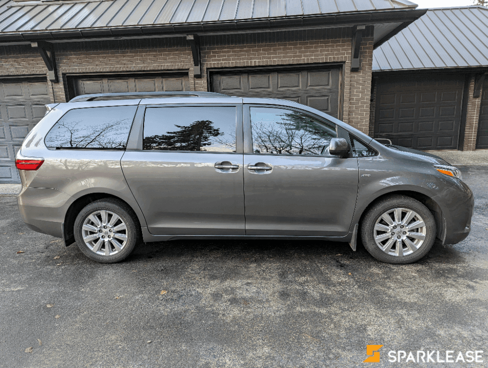 2017 Toyota Sienna XLE