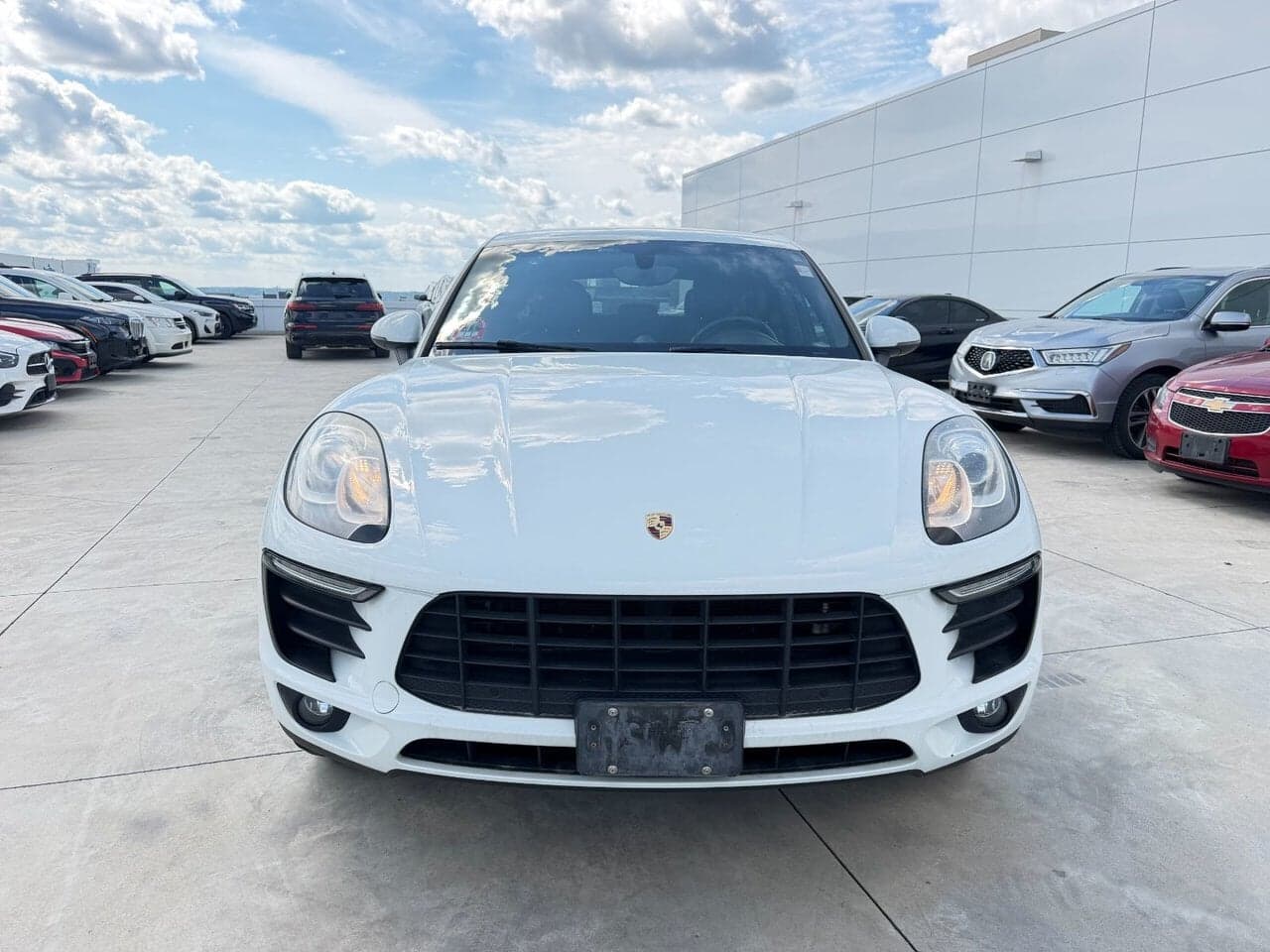 2016 Porsche MACAN S Infotainment PKG | Smoking PKG | Winter Tire PKG