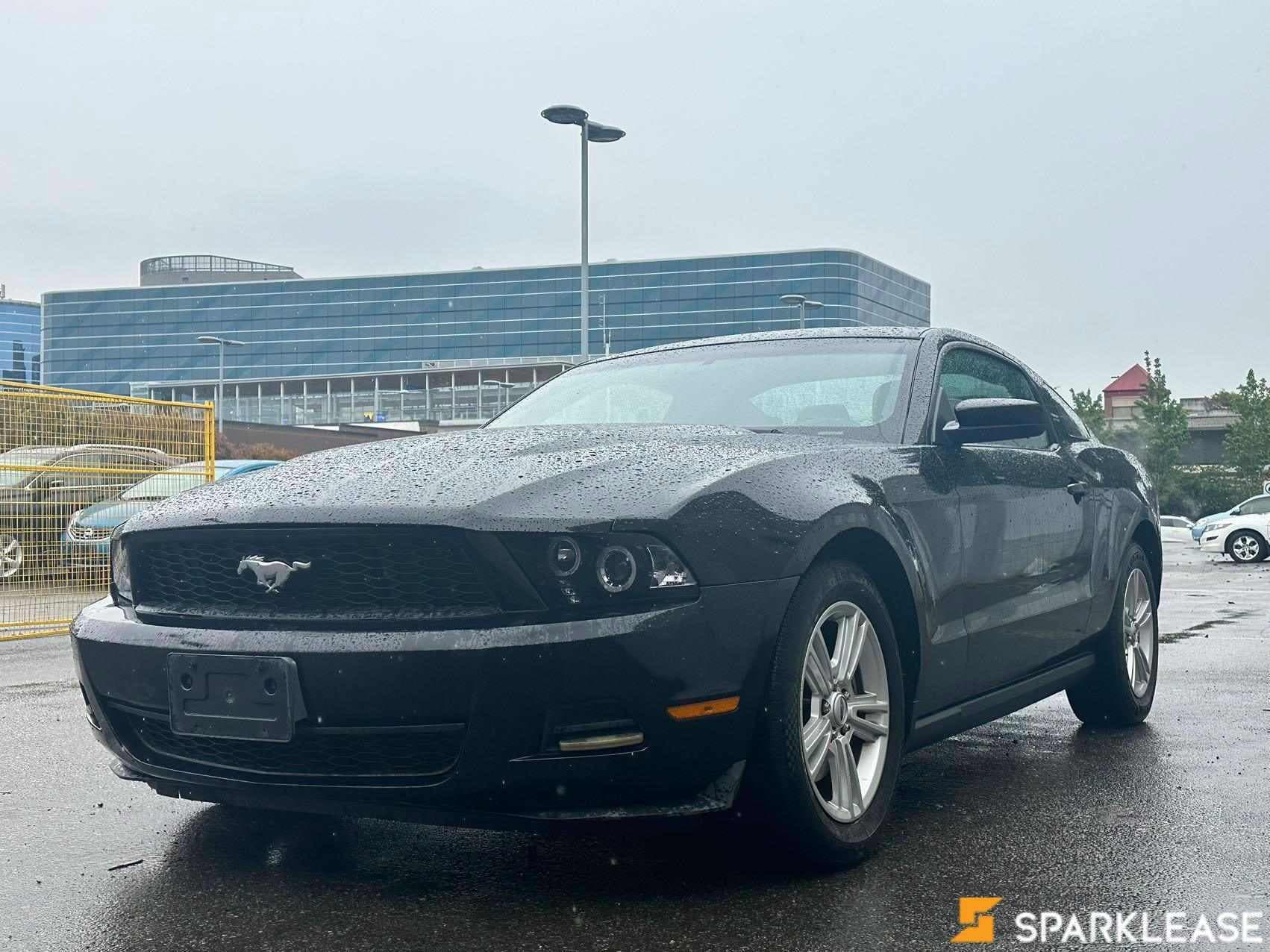 2011 Ford Mustang 2dr Cpe V6