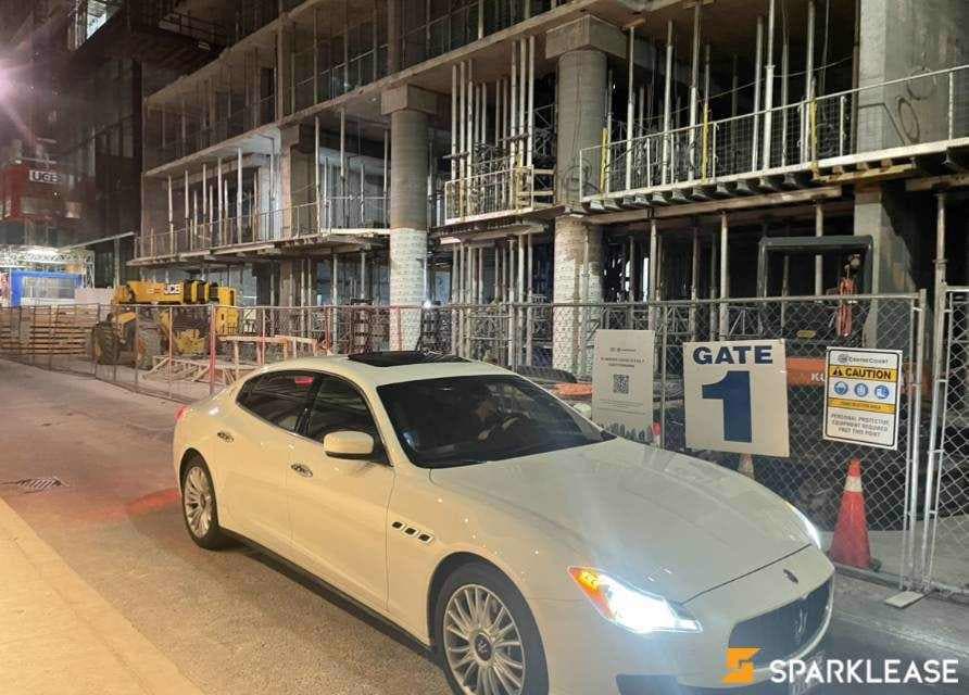2014 Maserati Quattroporte 
