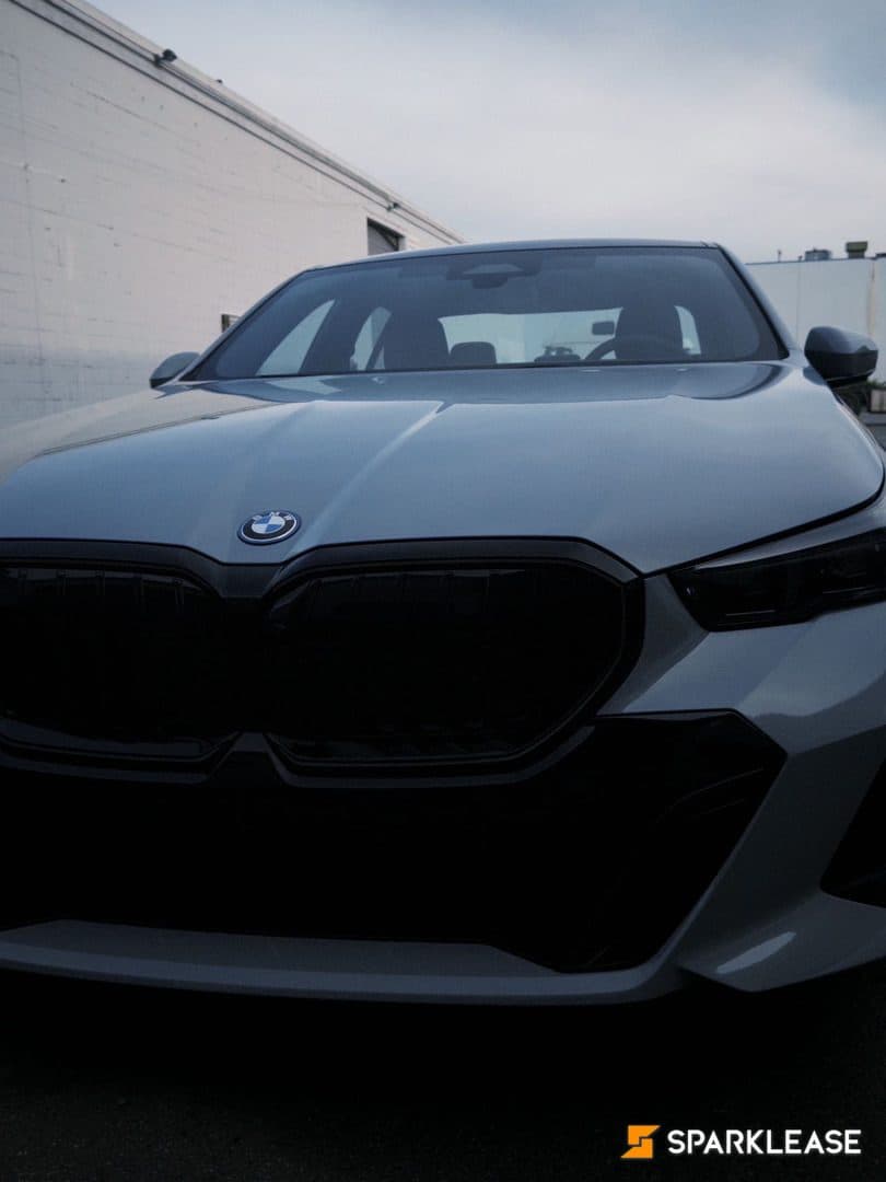 2025 BMW 5 Series 550e xDrive Sedan