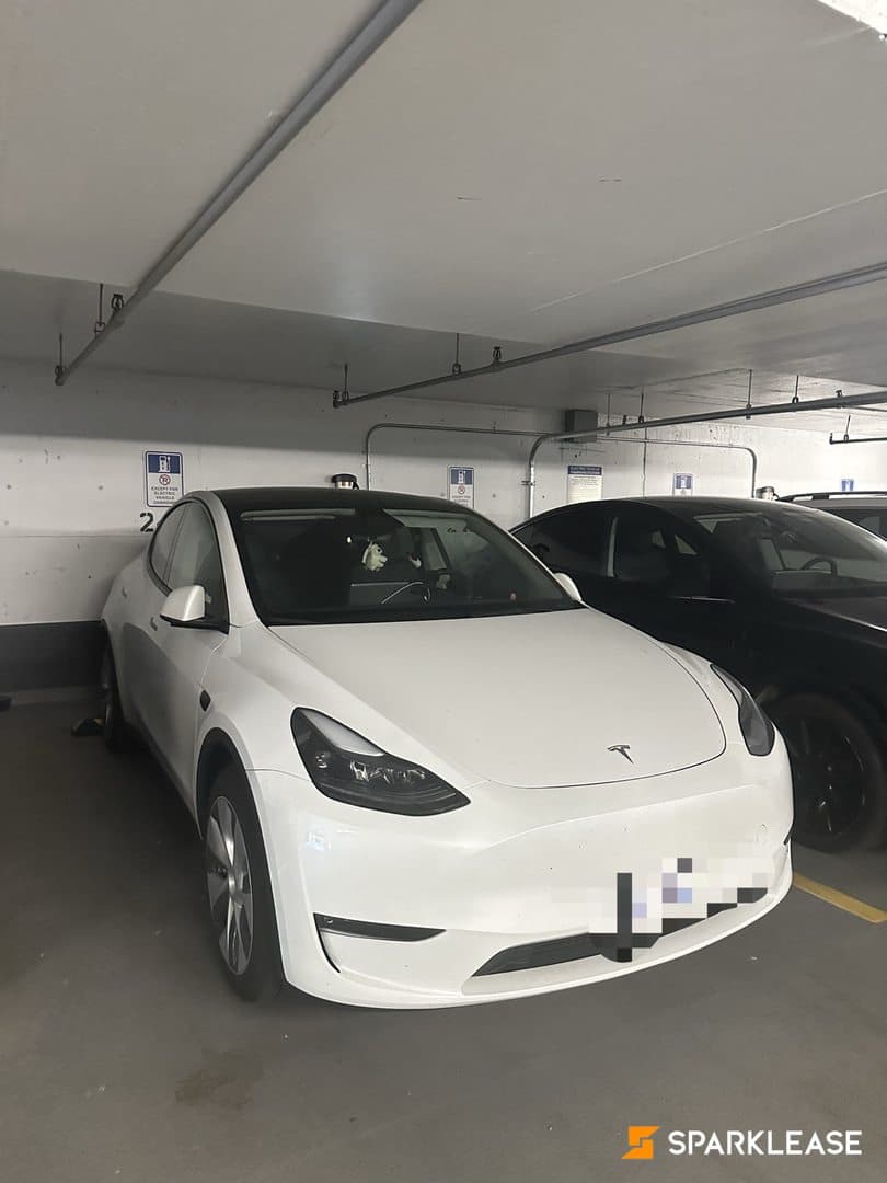 2024 Tesla Model Y Long Range AWD