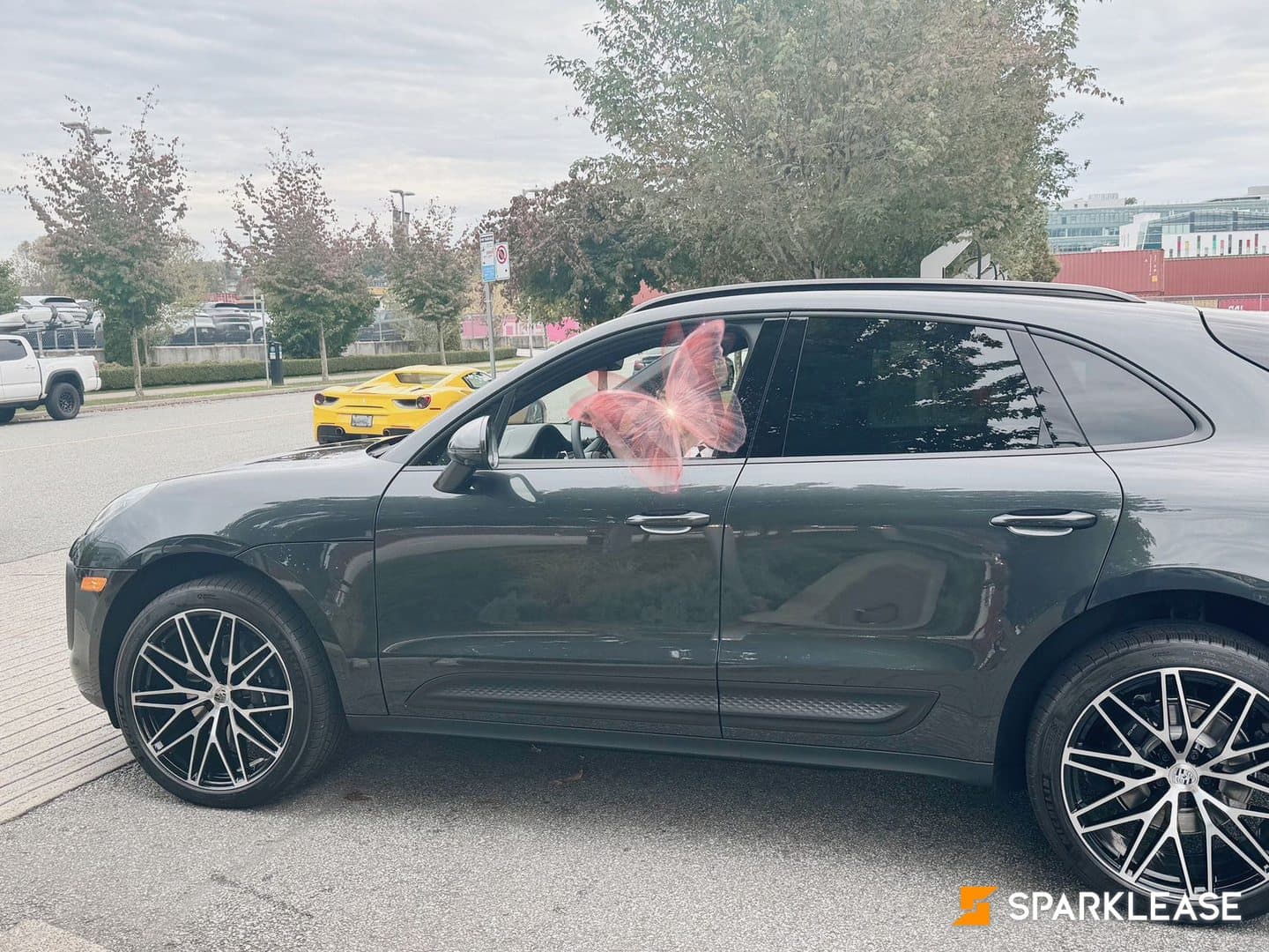 2024 Porsche Macan AWD