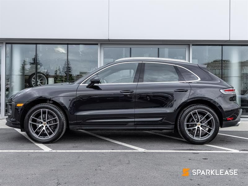 2023 Porsche Macan AWD