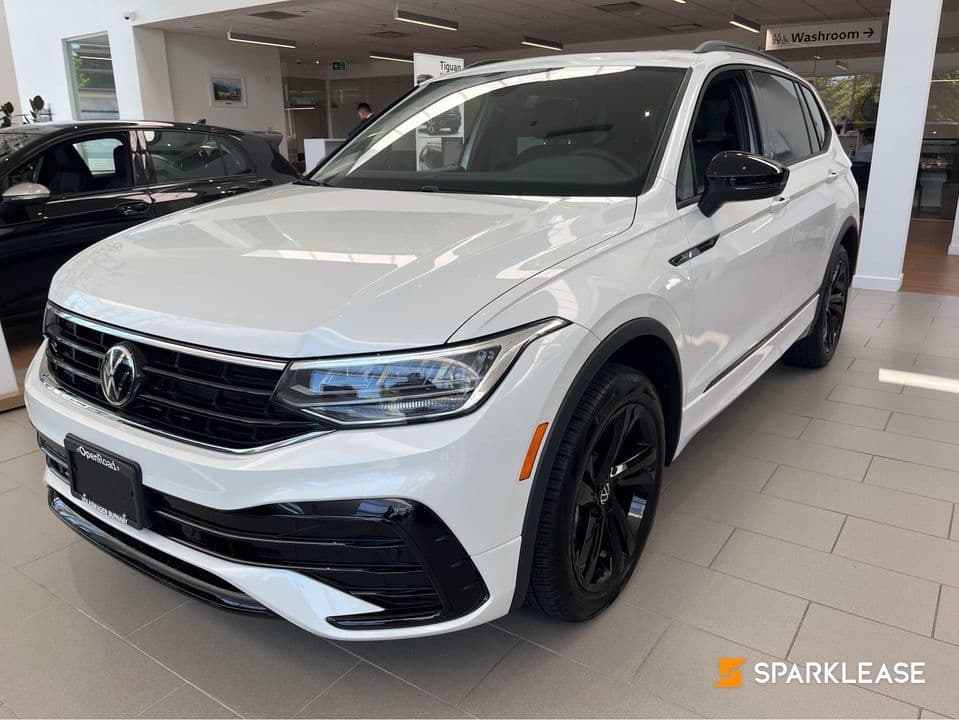2024 Volkswagen Tiguan Comfortline R-Lin...