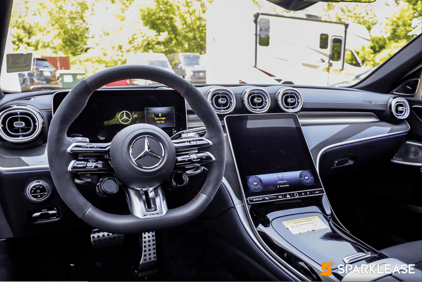 2023 Mercedes-Benz  C-Class 
