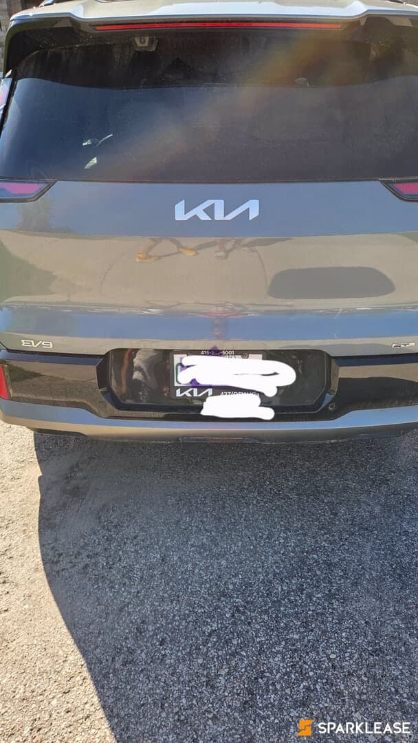2025 Kia EV9 Land w/GT-Line Package AWD