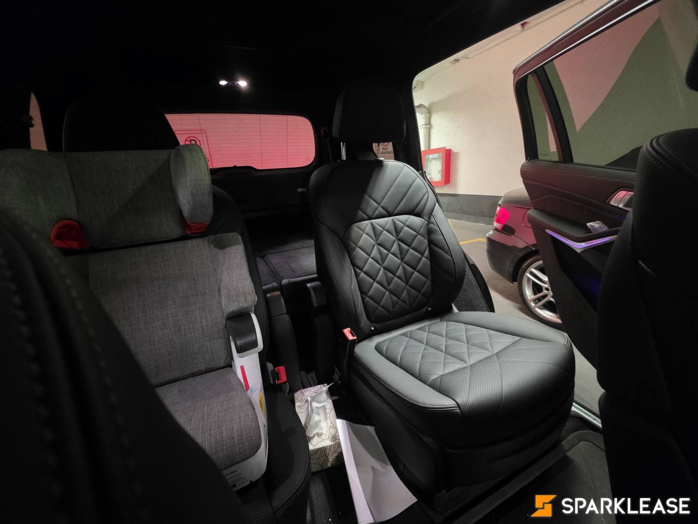 2025 BMW X7 M60i xDrive Sports Activity Vehicle