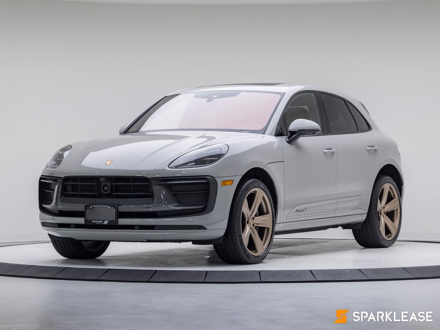 2023 Porsche Macan AWD