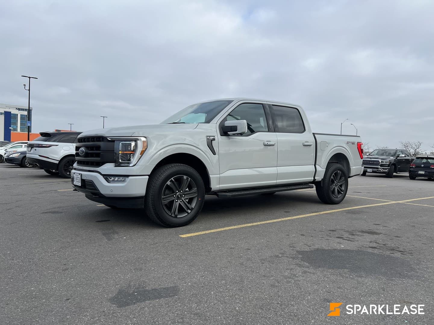 2023 Ford F-150 LARIAT 4WD SuperCrew 5.5' Box