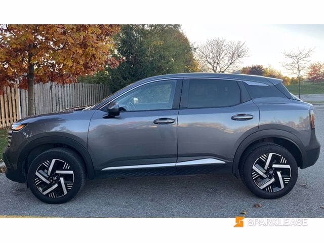 2025 Nissan Kicks SV FWD
