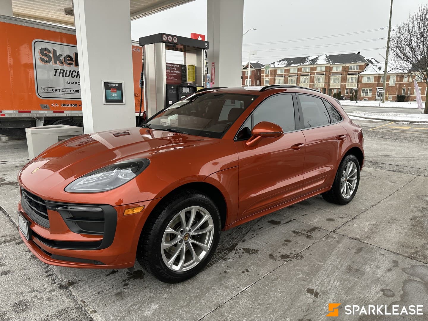2022 Porsche Macan AWD