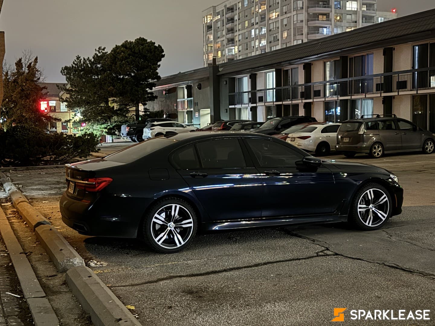 2019 BMW 750i