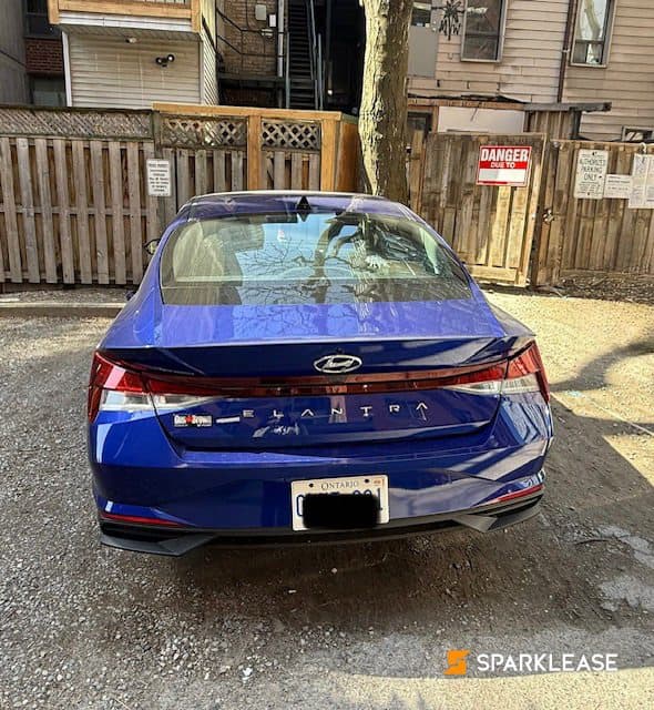 2022 Hyundai Elantra Preferred IVT w/Sun...
