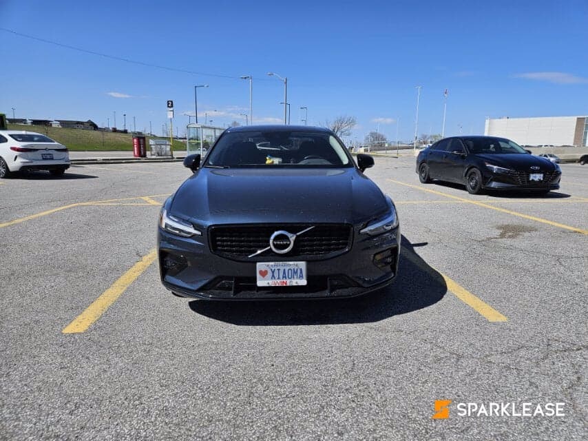 2022 Volvo S60 B5 AWD Momentum