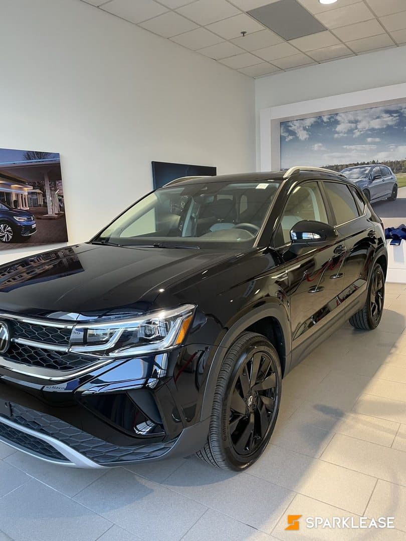 2023 Volkswagen Taos Highline 4MOTION *Ltd Avail*