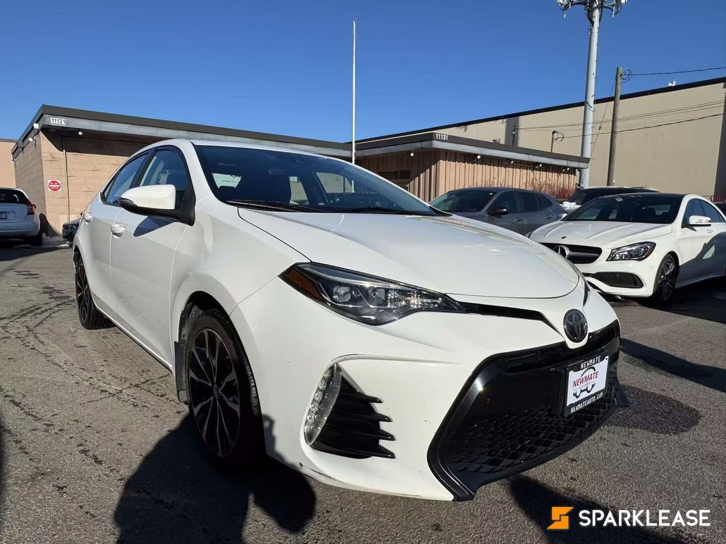2017 Toyota  Corolla  4dr Sdn CVT SE 