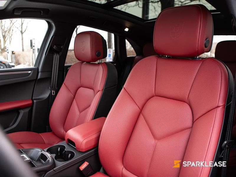 2024 Porsche Macan AWD