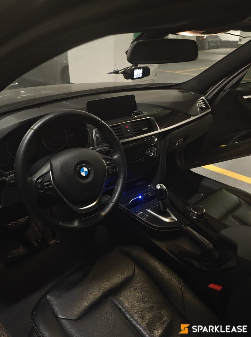 2017 BMW 3 Series 4dr Sdn 330i xDrive AWD